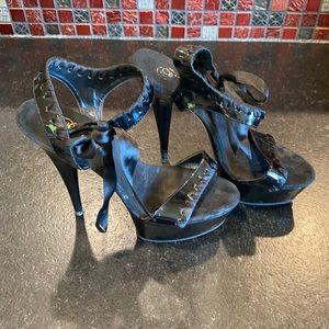 Very high heels, Pleaser, size 9